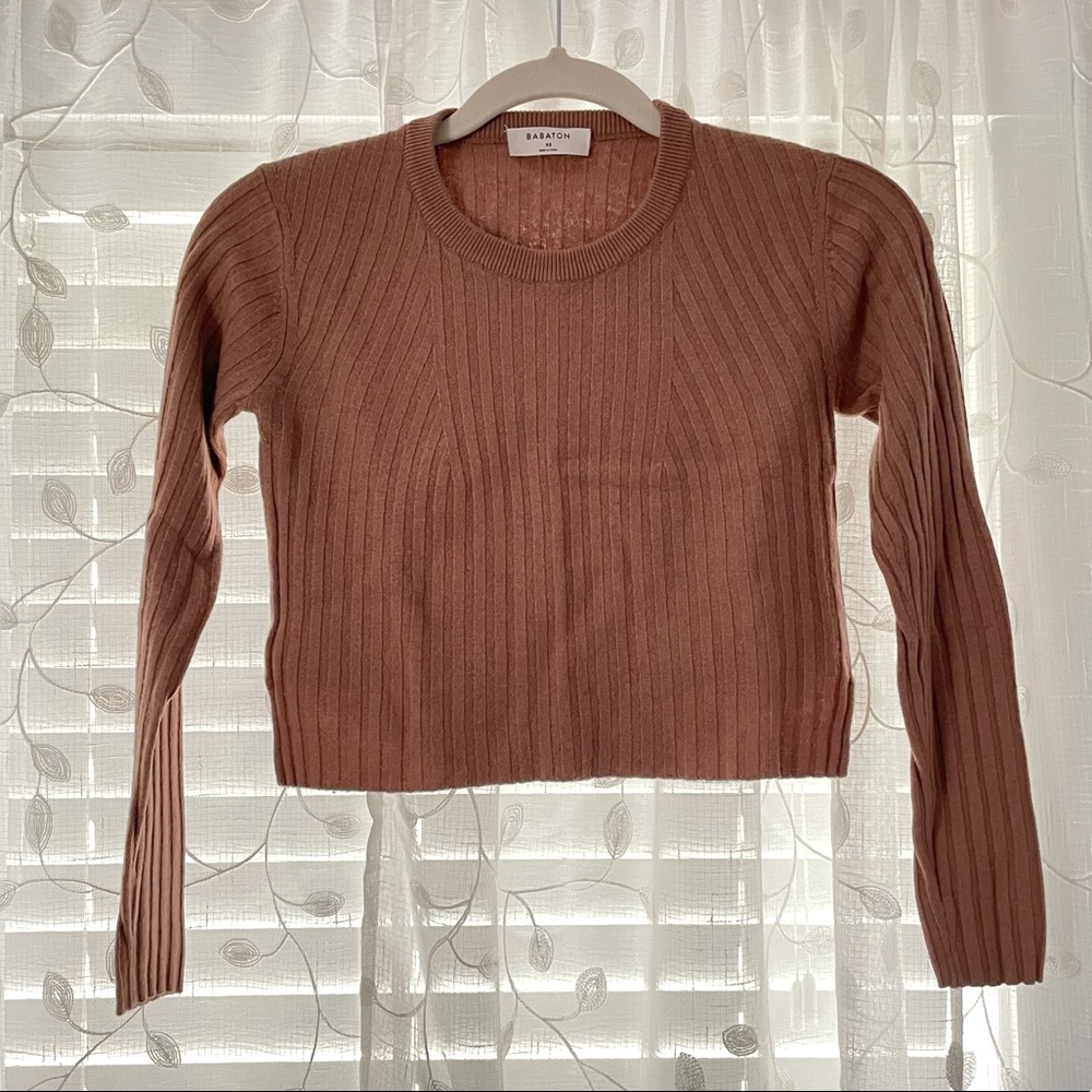 Aritzia crop ribbed sweater